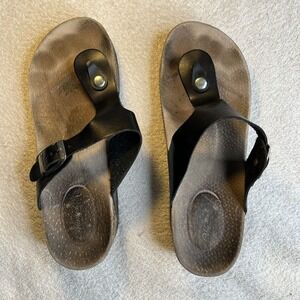 Wanted Black Leather Thong Sandal Size 8.5 Gently Used